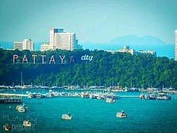 เหมาแท็กซี่ไปพัทยาราคาถูก