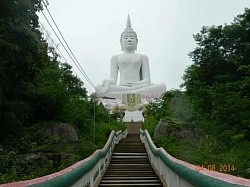 บริการเหมาแท็กซี่ นำเที่ยวไหว้พระ 9 วัด