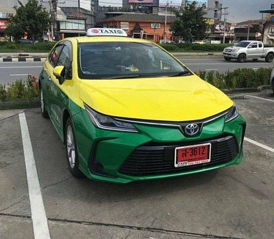 แท็กซี่เล็ก 4 ที่นั่ง เหมาแท็กซี่ไปทั่วไทย 24 ชั่วโมง