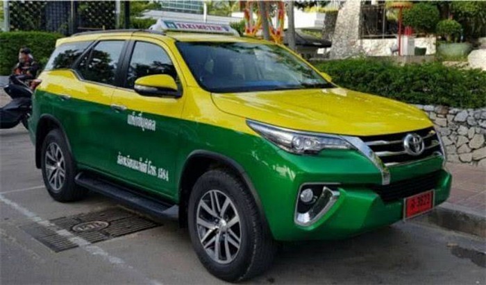 เหมารถแท็กซี่