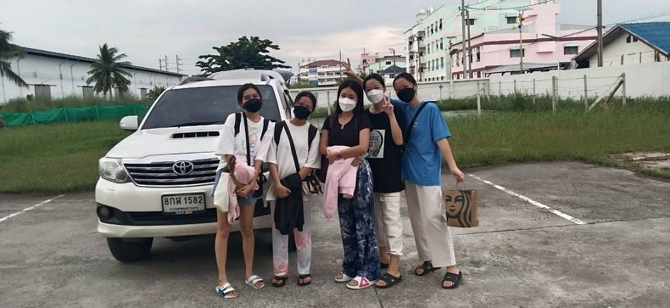 รับลูกค้าจากระยองไปสนามบิน